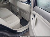 Toyota Camry Le JTNBE46K383148000 снимка