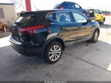 Nissan Rogue Sport S JN1BJ1CR9KW627692 photo