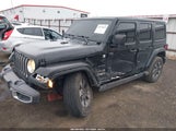 Jeep Wrangler Unlimited Sahara 4X4 1C4HJXEG2JW105992 fotografie