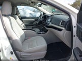 Toyota Highlander Le 5TDZARFH9JS037522 снимка