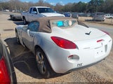 Pontiac Solstice 1G2MB35B48Y106380 fotografie
