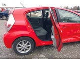 Toyota Prius C Four JTDKDTB38C1031162 снимка