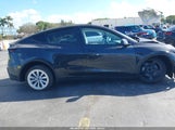 Tesla Model Y Premium Rear-Wheel Drive/Standard Rear-Wheel Drive 7SAYGDED2TF539178 снимка