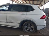 Volkswagen Tiguan 2.0T Se/2.0T Sel/2.0T Sel R-Line/2.0T Sel R-Line Black 3VV2B7AX5KM049400 снимка