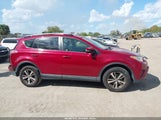 Toyota Rav4 Xle JTMWFREV2JD118160 photo