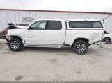 Toyota Tundra Limited V8 5TBDT48116S528710 fotografie