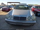 Mercedes-Benz E 320 WDBJF55F6VA423341 fotografie