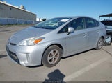 Toyota Prius Three JTDKN3DU4E0358203 снимка