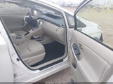 Toyota Prius Four JTDKN3DU3F0422362 снимка