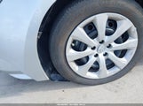 Toyota Corolla Le 5YFB4MDE4SP271629 снимка