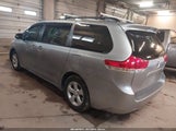Toyota Sienna Le V6 5TDKK3DC9BS041932 снимка