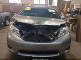 Toyota Sienna Le V6 5TDKK3DC9BS041932 снимка