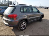 Volkswagen Tiguan 2.0T/2.0T S WVGBV7AX7HK040912 снимка