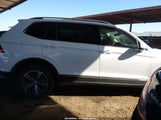 Volkswagen Tiguan 2.0T Se/2.0T Sel/2.0T Sel R-Line/2.0T Sel R-Line Black 3VV3B7AX1KM041296 снимка