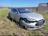 Tesla Model S 70D/85D/P85D 5YJSA1H23FF082494 снимка