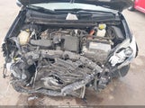 Toyota Prius Two JTDKN3DU2C1581377 fotografie