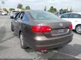 Volkswagen Jetta 2.0L S 3VW2K7AJ3DM391213 снимка
