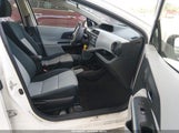 Toyota Prius C Two JTDKDTB38C1501674 снимка