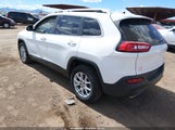 Jeep Cherokee Latitude 1C4PJLCS3FW766269 снимка