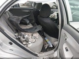 Toyota Corolla Le 2T1BU4EE9AC261952 снимка