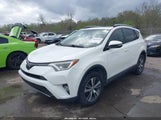 Toyota Rav4 Xle JTMWFREV6JJ724806 fotografie