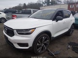 Volvo Xc40 T5 R-Design YV4162UM1N2722954 photo