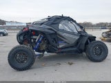 Polaris Rzr 3NSRGC2K7RG333628 fotografie