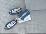 Nissan Rogue Sport Sl JN1BJ1CR2JW210803 photo
