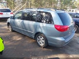 Toyota Sienna Le 5TDZK23C17S012975 снимка