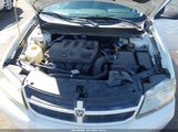 Dodge Avenger Se/Sxt 1B3LC46B49N509580 снимка