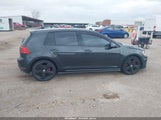 Volkswagen Golf Gti Se 4-Door 3VW5T7AU8GM002400 fotografie