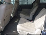 Chrysler Town & Country Touring 2A8HR54P48R709120 photo