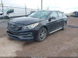 Hyundai Sonata Sport 2.0T 5NPE34AB8FH103506 fotografie