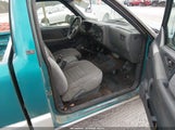 Chevrolet S Truck S10 1GCCS14Z6R8163370 photo