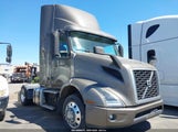Volvo Vnr 4V4W19DH8JN996815 снимка