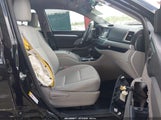 Toyota Highlander Le 5TDZARFH8GS018209 снимка