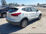 Nissan Rogue Sport S JN1BJ1CP0KW210136 fotografie