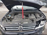 Volkswagen Tiguan 2.0T Se/2.0T Sel/2.0T Sel R-Line/2.0T Sel R-Line Black 3VV3B7AX5KM027224 снимка