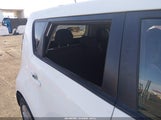 Kia Soul KNDJN2A20F7795827 снимка
