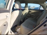 Toyota Corolla Le 2T1BU4EE6BC627044 снимка