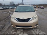 Toyota Sienna Le V6 5TDKK3DC6BS151093 снимка