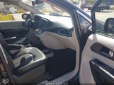 Chrysler Voyager Lxi 2C4RC1DGXLR172770 снимка