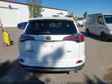 Toyota Rav4 Xle 2T3WFREV1JW483951 fotografie