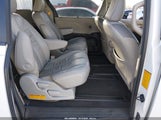 Toyota Sienna Limited V6 5TDYK3DC6BS060707 снимка