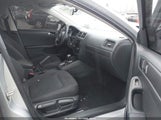 Volkswagen Jetta 1.4T S 3VW267AJ0GM344617 fotografie