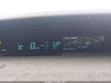 Toyota Prius Two JTDKN3DU5D5687235 снимка