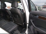 Audi Q5 2.0T Premium WA1L2AFP4GA105656 снимка