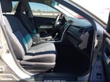 Toyota Camry Le 4T4BF1FK8FR476960 снимка