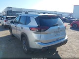 Nissan Rogue S Fwd 5N1BT3AA2SC852873 photo