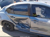 Toyota Corolla Se 5YFS4MCE3NP100781 снимка